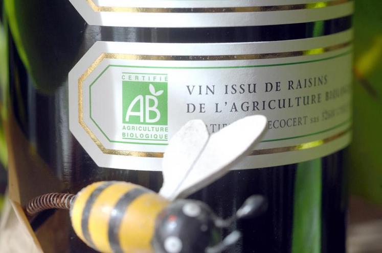 Avec 1,3 milliard d’euros de chiffre d’affaires, les vins bio ne sont pas en reste, ils ont même triplé leurs ventes 
en sept ans.