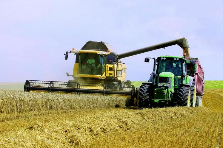 Avec des rendements en blé en général 10% supérieurs à ce qui était attendu fin juin, la récolte 2013 restera comme une bonne année pour les céréales dans la Somme. D’une manière générale, la nature a corrigé des situations compliquées pour ne pas dire épouvantables durant l’automne et l’hiver dernier.