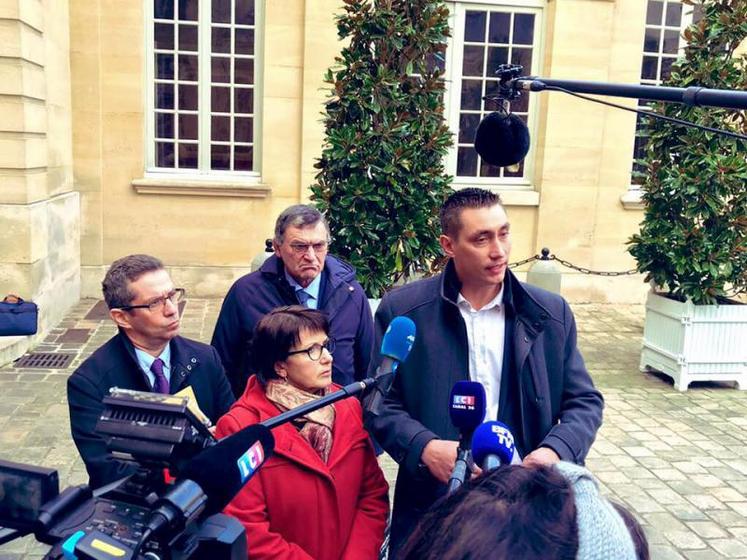 La délégation FNSEA-JA à sa sortie de l'entrevue avec Edouard Philippe, le 3 décembre 2019.