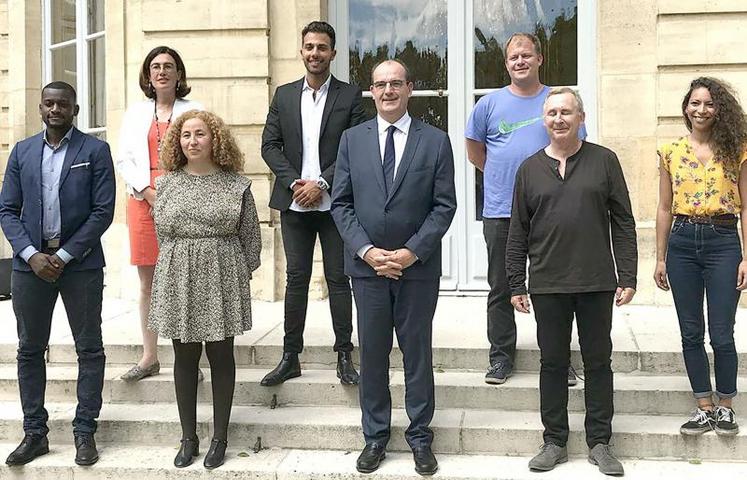 Charlotte Vassant en haut à gauche.