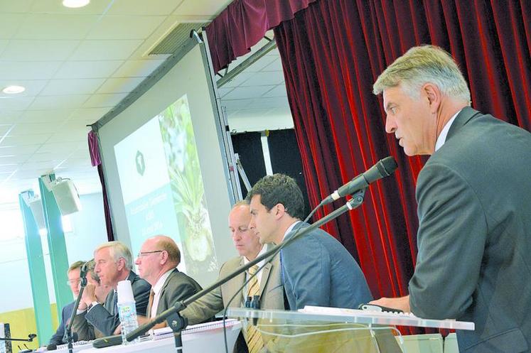 Alain Jeanroy, directeur de la CGB explique à la tribune comment garder «une filière d’excellence et durable».