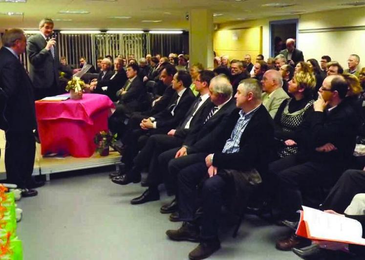 Guy Martel, président de la Fédération des MFR Nord-Picardie, s’adresse aux nombreux partenaires.