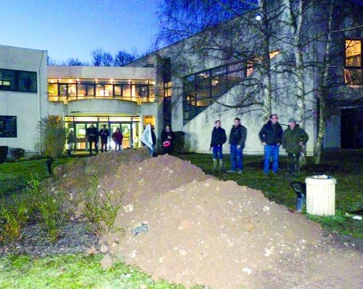 Le 14 décembre dernier, les agriculteurs de la Somme avaient manifesté devant la Draaf d’Amiens contre l’arrêté régional.