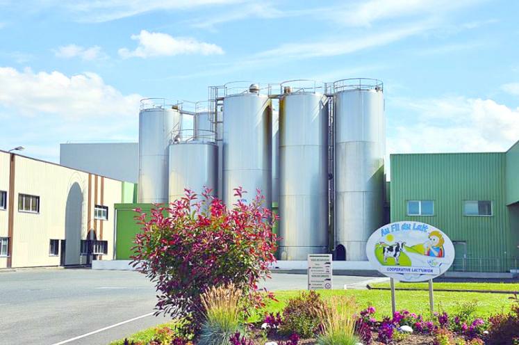 À la laiterie d’Abbeville, toutes les précautions sont prises pour éviter  les contaminations au sein de l’établissement. La situation est particulièrement tendue dans le secteur. 