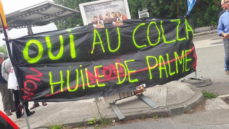 Dans la Somme, à Abbeville, la FDSEA a également mené des actions de blocage.