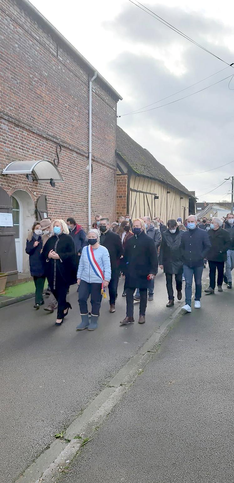 En décembre dernier, une marche de soutien à la Ferme Verschuere  avait rassemblé 200 participants de toute la région. 