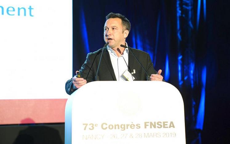 François Purseigle, sociologue, a fait le constat de la transformation démographique des exploitations, avec un nombre d’agriculteurs qui diminue et un monde agricole en mutation.