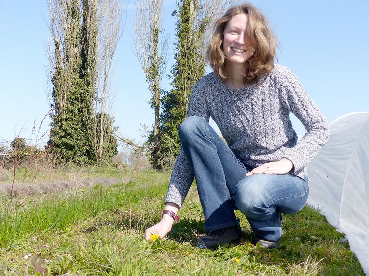 «Les plantes présentent un champ infini de connaissances. J’ai toujours voulu les partager, notamment avec les enfants. La formation m’a donné les clés d’un accueil pédagogique», témoigne Julie Brodar. 