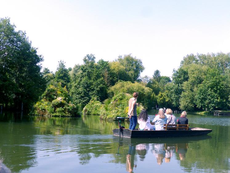 La balade de 2h30 environ est ponctuée de haltes sur les îlots.