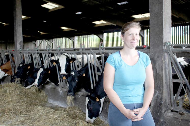 En aucun cas, Sophie Fourdinier ne remplace le métier de vétérinaire. Au contraire, il s'agit d'une complémentarité et d'apporter un diagnostique différent sur les problèmes des bovins. Elle exerce même en compagnie de vétérinaire. 