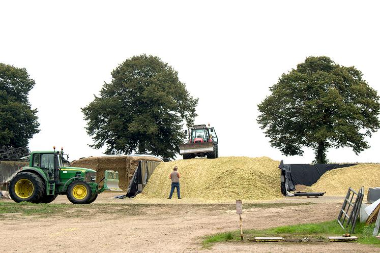 Le calcul du stock de fourrages et sa mise à jour régulière est utile pour anticiper un éventuel déficit et réagir à moindre frais. 