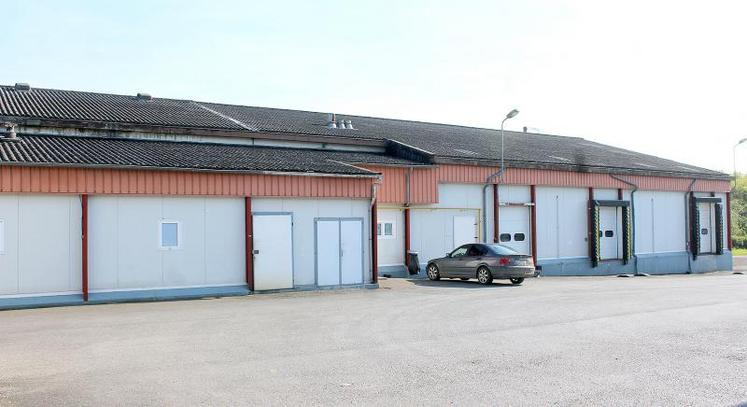 Le conseil régional indique qu’il sera proposé à l’ensemble des salariés de l’actuel abattoir de Fruges de poursuivre leur carrière professionnelle au sein de la future unité, construite dans la même commune.