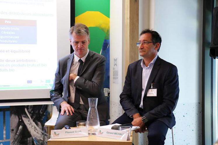 Florent Guhl (directeur de l’Agence Bio) et Gérard Michaut (président de l’Agence Bio) à Paris, le 15 septembre, 
à l’occasion de la présentation des chiffres de la filière bio pour le 1er semestre 2017.