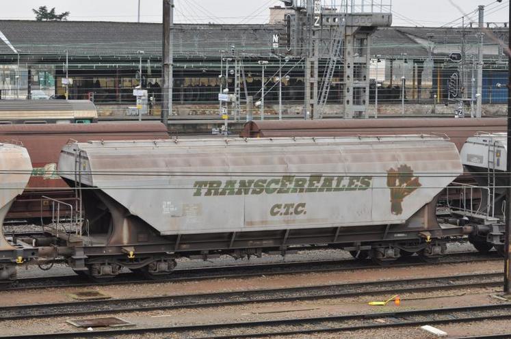 La filière céréalière s’est organisée «plusieurs semaines» avant le conflit pour remplacer les trains par une solution 
plus fiable, raconte Coop de France.