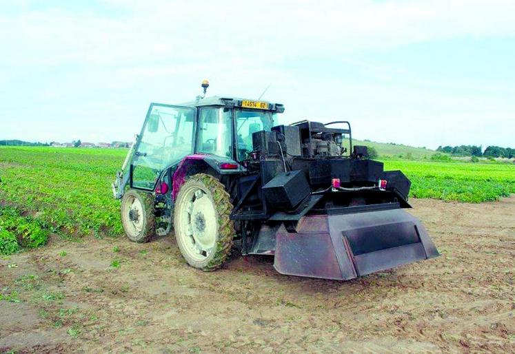 Un programme d’expérimentation sur le défanage thermique des cultures de pommes de terre biologiques (Cuma Créative Nord-Pas de Calais) a été soutenu à hauteur de 25 000 € par l’Agence de l’eau.