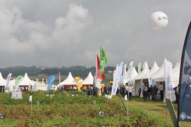 Les démonstrations d’arracheuses de pommes de terre constituent, tous les ans, un temps fort incontournable du salon. 
