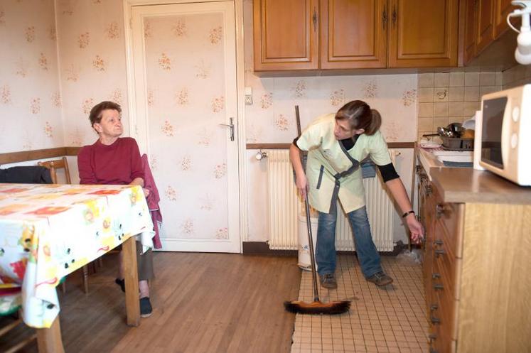 Les personnes âgées peuvent prétendre à une multitude d’aides. Il faut, pour cela, qu’elles s’adressent auprès 
de leur caisse de MSA.