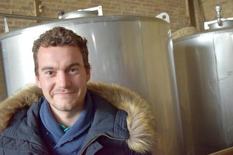 Les premières bouteilles seront vendues en 2022. Les six hectares de vigne devraient produire 40 000 bouteilles par an.