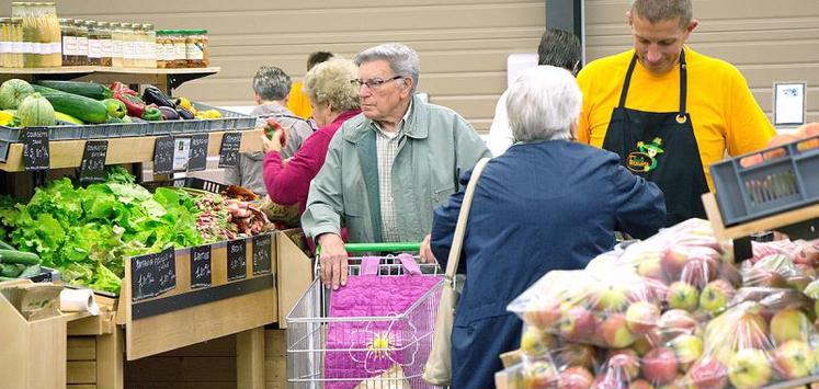 «Les traitements chimiques demeurent la première source d’inquiétude du consommateur», annonce le dernier baromètre de confiance des fruits et légumes frais 2018, réalisé par l’institut CSA.