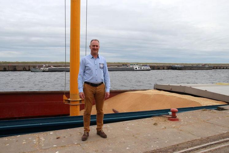 «Depuis le port de Dunkerque, Nord Céréales va aussi développer l’importation», précise Joël Ratel, directeur de Nord Céréales, en revenant sur l’installation 
d’une nouvelle grue en juillet dernier prévue à cet effet.