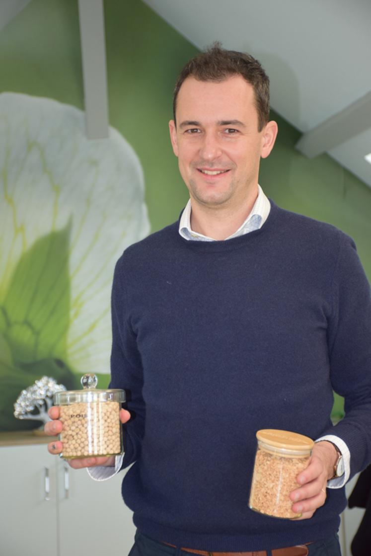 Philippe Fargeau, en change  des achats pois chez Roquette.