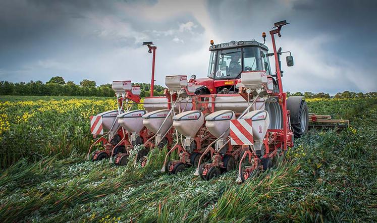 Les leviers concernent principalement la consommation d’énergie,  avec la diminution du travail du sol pour économiser du carburant.