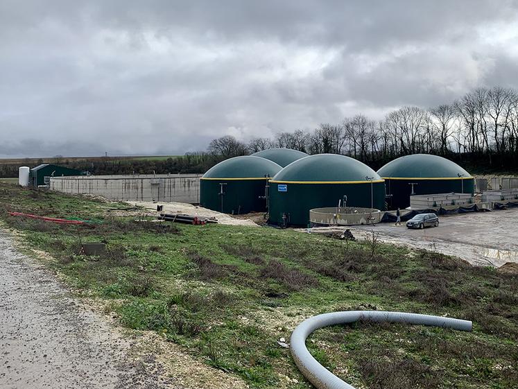 L’unité de méthanisation injecte dans le réseau l’équivalent des besoins en gaz  de la ville de Péronne (8 000 habitants) et de l’usine textile la Lainière de Picardie à Buire-Courcelles. 