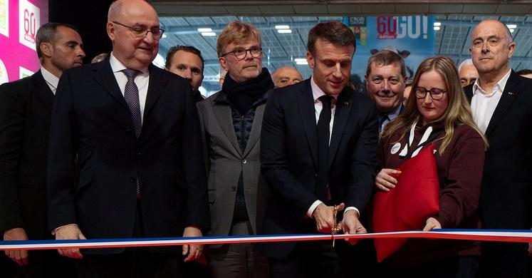 La traditionnelle inauguration du président de la République a été émaillée de violences d’une rare intensité au Salon de l’agriculture. 