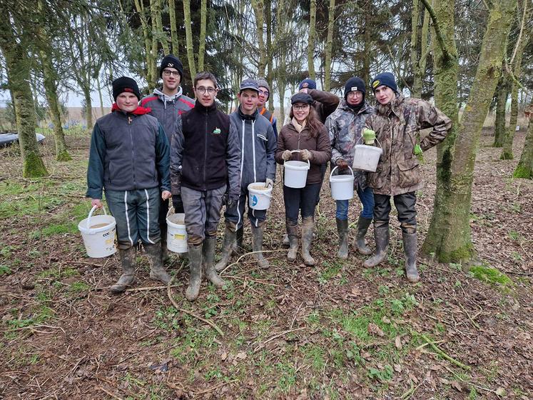Le volet «pratique» de l’option est un sérieux atout auprès d’élèves passionnés  par le vivant et la nature.