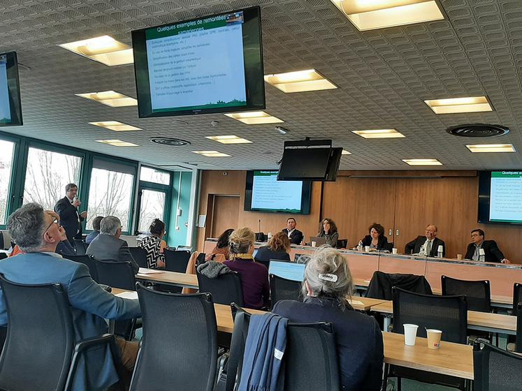 Chaque année, environ 10 % des fermes du département de la Somme font  l’objet d’un contrôle administratif, ce qui apparait relativement faible selon  l’administration départementale. 