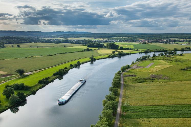La SCIC Vallée vert entend porter un projet d’études, de création et de gestion de réserves d’eau dans les Hauts-de-France en lien avec la création  du Canal Seine-Nord Europe… dont les travaux ont, eux, débuté. 