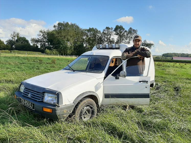 Preuve de l’attachement de Justin pour son C15, son utilitaire a servi de voiture-balais du cortège de son mariage le 14 septembre dernier. 