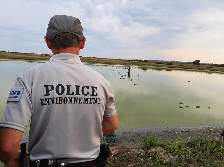 Selon la commission de l’aménagement du territoire et du développement durable, l’OFB «souffre d’être assimilé exclusivement à un rôle de censeur, faute de calibrer correctement ses interventions auprès des acteurs de son écosystème.»