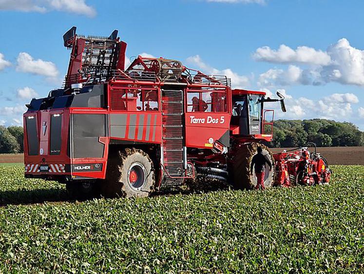Une intégrale 3 essieux à pleine charge va atteindre plus de 60 tonnes.  À cette charge, le risque de tassement en profondeur est maximal.  
