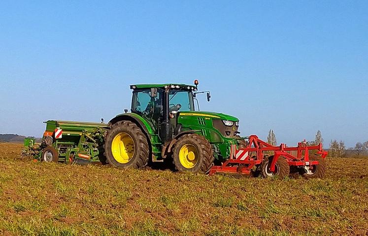 John Deere tracteurs immatriculations marché du tracteur