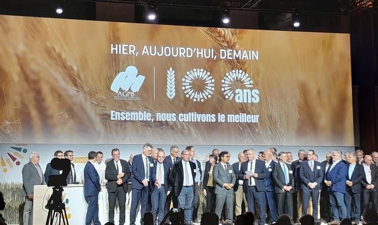 Le congrès célébrant les cent ans de l’AGPB a réuni la grande famille  des céréaliers, le 28 mai dernier à Paris.