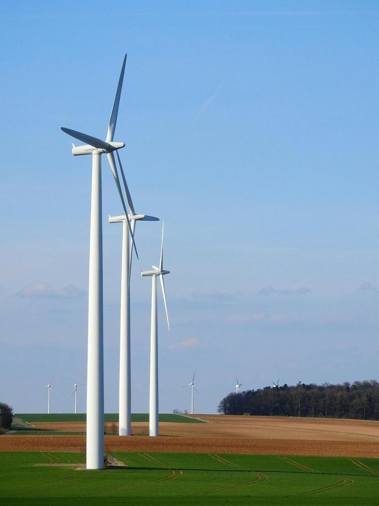 éoliennes énergies renouvelables photovoltaïque moratoire Assemblée nationale