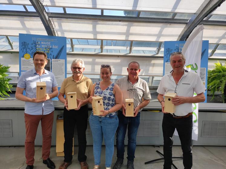 nichoirs mésanges chenilles processionnaires