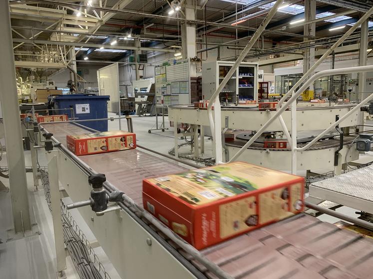 48,8 t de purée en flocons ont été produites dans l’usine Mousline de Rosières-en-Santerre. 