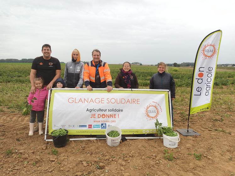Glanage chez Damien Van Isacker, gérant du Clos des Cinq Setiers à Flavy-le-Martel, dans l’Aisne. 