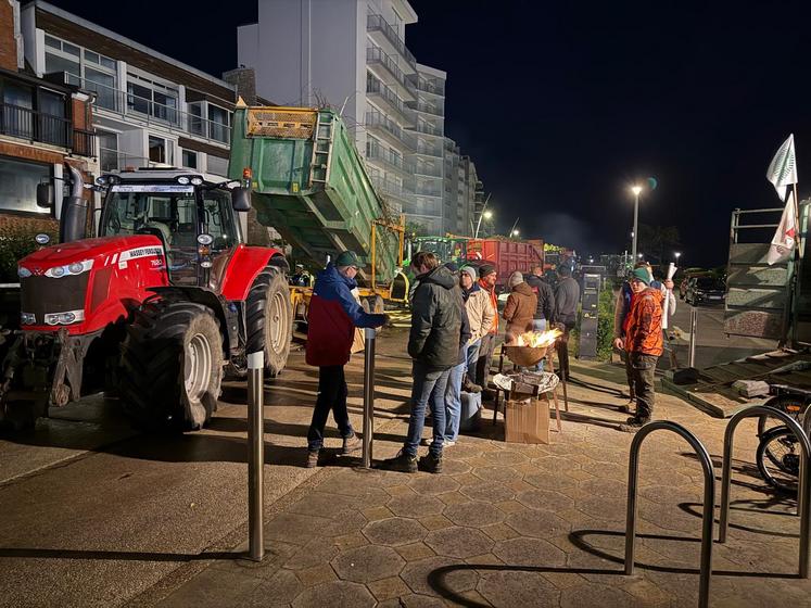 manifestation des agriculteurs au Touquet devant chez Macron