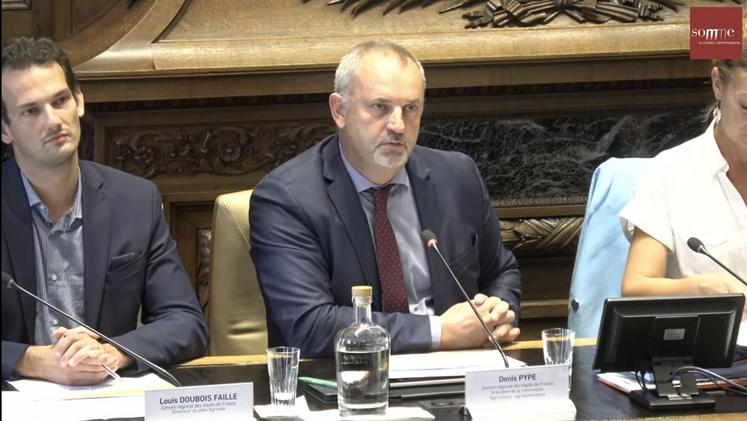 La Région reconnaît ne pas être satisfaite du traitement des dossiers et promet une «amélioration du processus». 