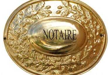 Le pacte Dutreil permet de bénéficier d’un abattement de 75 % en cas de donation de parts sociales d’une société.