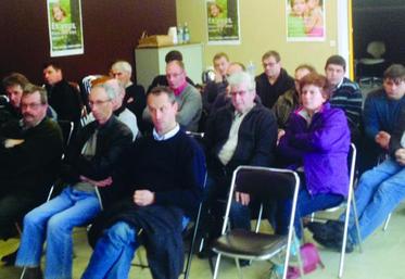 Les participants ont réélu Hubert Joly à la présidence du canton d'Oisemont.