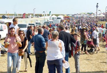 Chaque année, dix-mille visiteurs arpentent les allées.