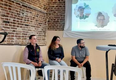 Les agents qui sont intervenus lors de l’AG, Jean Rosak et Océane Le Metayer de l’Oise et Rudy de la Somme.