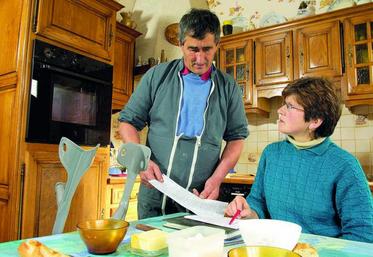 Il faut rappeler que les cotisations versées pour ce type d’assurance ne sont pas déductibles du résultat et ne donnent droit à aucune réduction d’impôt.