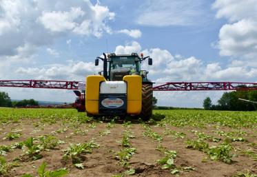 Un prototype de pulvérisateur PiiX Dual de Diimotion, une première mondiale qui permet de réduire les doses grâce 
à l’injection directe, sera utilisé à la ferme 3.0 dès juin. 