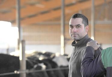 Environ huit cents jeunes s'installent à travers les coopératives chaque année (soit 60 % des installations dans la filière laitière), pour une moyenne de 190 000 litres de lait et 160 millions de litres au total.