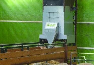 Des innovations à découvrir dans l’atelier ovin de M. Drouvin.